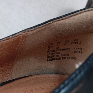 Women Black Leather Clarks Shoes